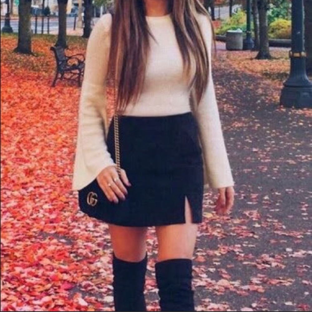 JOA Cream bell sleeve pullover sweater